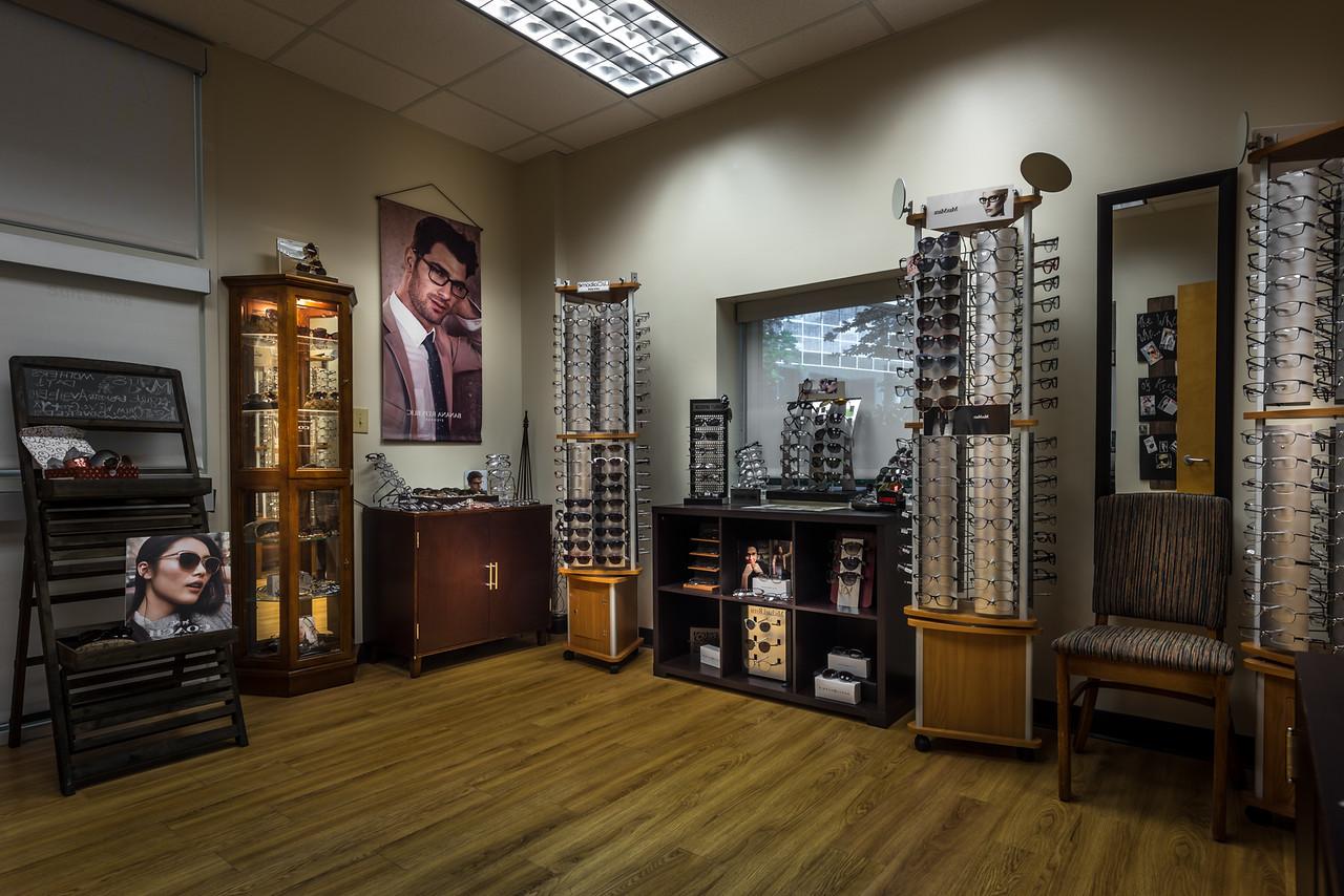 inside of the north oaks optical shop